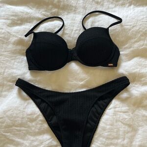 Victoria’s Secret Swim Set Black Ribbed. Small top /  Medium bottom. LIKE NEW